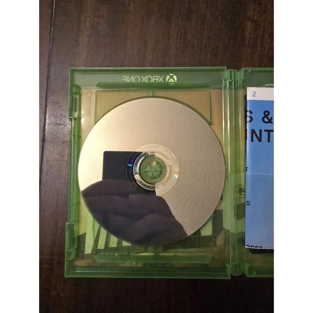 Grand Theft Auto V Premium Online Edition - Microsoft Xbox One